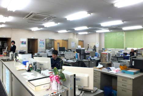 山口県下松市金井金属工業　採用情報　イメージ写真